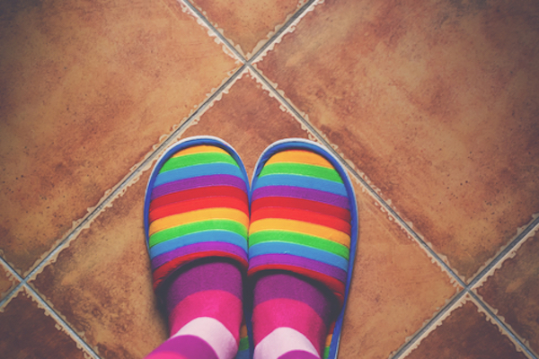 Retro toned rainbow color pattern slippers, Tagg Magazine